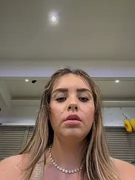 Alirawrz online show from 02/23/26, 06:11