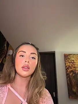 Alirawrz online show from 04/25/26, 01:14