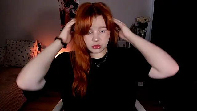  Lisa x online show from 11/19/25, 05:51