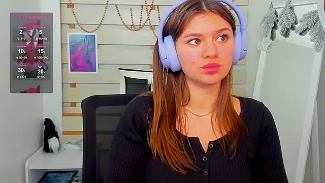 Josephine Kiss online show from 12/29/24, 03:46