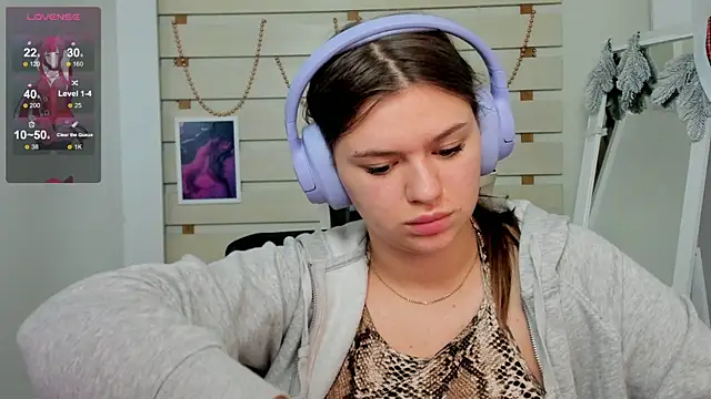 Josephine Kiss online show from 01/12/25, 06:16