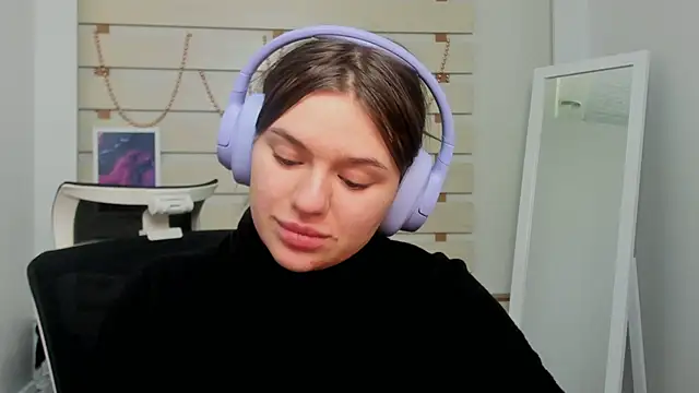 Josephine Kiss online show from 02/09/25, 01:03