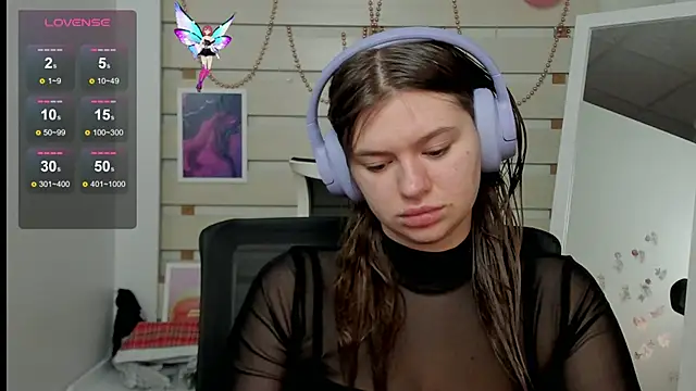 Josephine Kiss online show from 03/09/25, 07:45