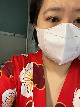 ninini92 online show from 12/31/24, 01:08