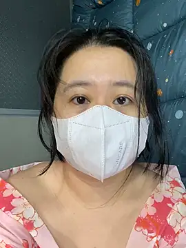 ninini92 online show from 02/16/25, 01:16