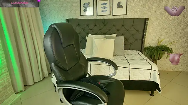 sussy  stone online show from 12/23/24, 12:41