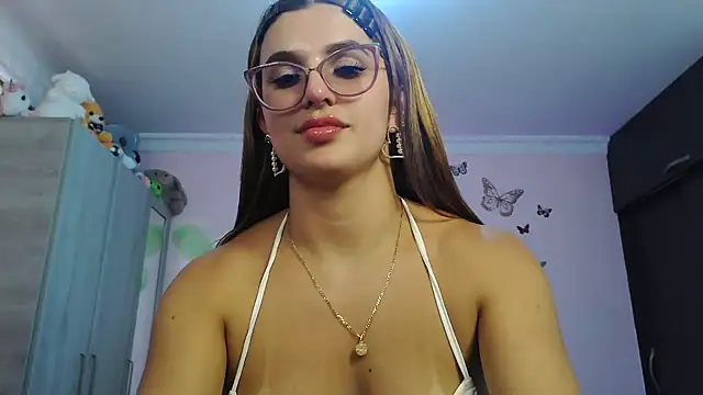 Snapshot of caroline_jonson chatting on 11/05/25, 07:36 caroline jonson online show from 11/05/25, 07:36