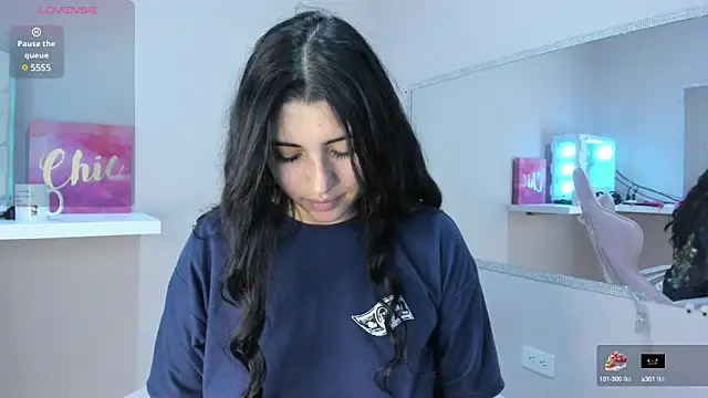 Danna 777  online show from 03/23/25, 05:54