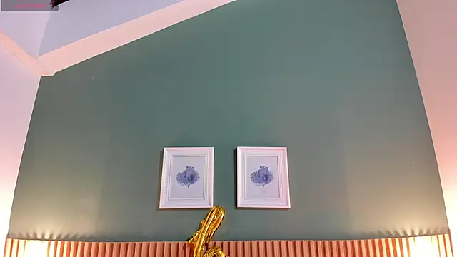 Snapshot of _anavictoria_ chatting on 02/24/25, 06:36 anavictoria online show from 02/24/25, 06:36