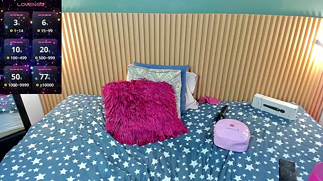 Snapshot of _anavictoria_ chatting on 03/01/25, 06:43 anavictoria online show from 03/01/25, 06:43