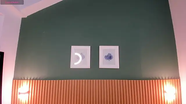 Snapshot of _anavictoria_ chatting on 10/25/25, 12:56 anavictoria online show from 10/25/25, 12:56