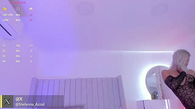 Snapshot of Shelynna_azzul chatting on 09/18/25, 08:22 Shelynna azzul online show from 09/18/25, 08:22