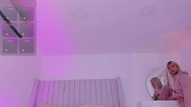 Snapshot of Shelynna_azzul chatting on 11/20/25, 08:08 Shelynna azzul online show from 11/20/25, 08:08