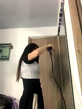 Tifanny Sweett online show from 10/23/25, 04:34