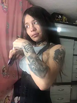 Tifanny Sweett online show from 04/11/26, 05:01