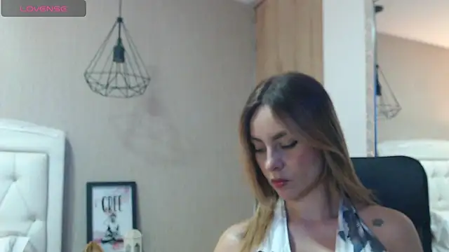 Samantha buny online show from 07/12/26, 05:09
