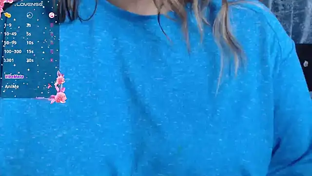 Snapshot of Ritu-Babe chatting on 03/10/25, 06:34 Ritu-Babe online show from 03/10/25, 06:34