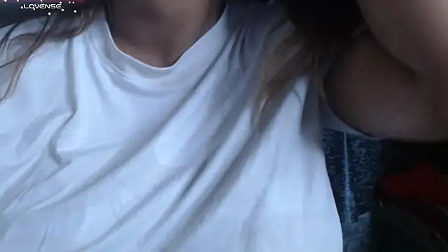 Snapshot of Ritu-Babe chatting on 03/21/25, 09:34 Ritu-Babe online show from 03/21/25, 09:34