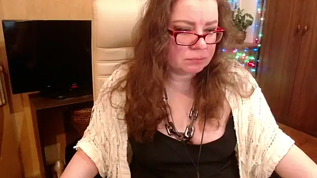 Miss Tress online show from 03/14/25, 07:01