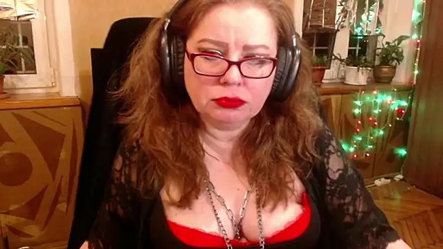 Miss Tress online show from 09/28/25, 10:04