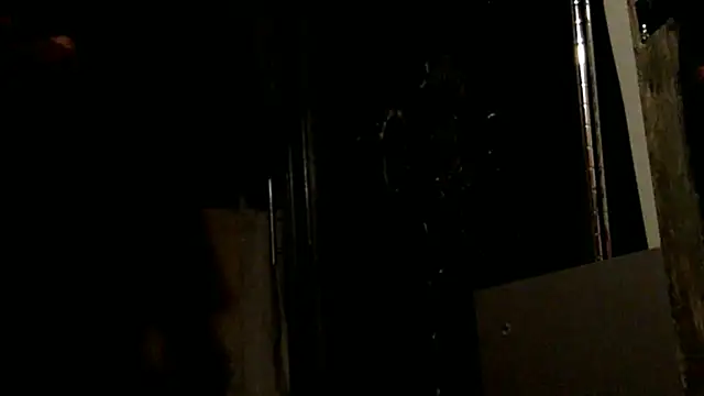 Snapshot of TweakyDude chatting on 12/01/25, 08:36 TweakyDude online show from 12/01/25, 08:36