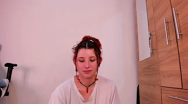 valent 27 online show from 03/10/25, 06:16