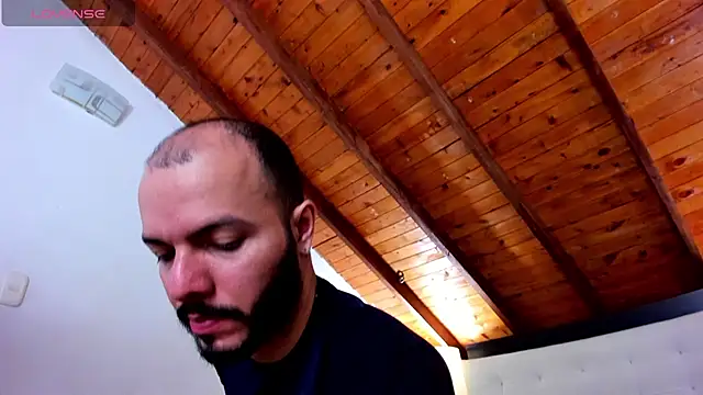 Tom Bailey online show from 12/16/25, 12:32