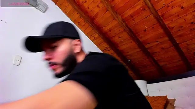 Tom Bailey online show from 04/03/26, 01:09