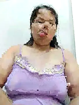 Snapshot of Lanyingxin18 chatting on 11/02/25, 12:35 Lanyingxin18 online show from 11/02/25, 12:35