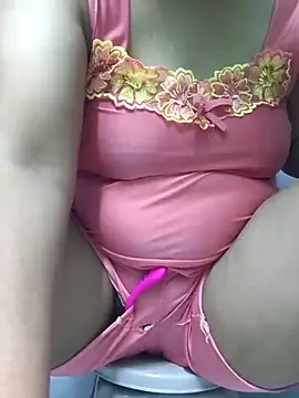 Lanyingxin18 online show from 02/08/26, 09:07