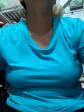 Lanyingxin18 online show from 04/25/26, 01:52