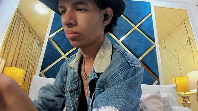 TomyMosterCock online show from 04/08/26, 08:31