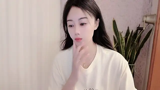 Snapshot of Y-Ou86 chatting on 09/16/25, 02:18 Y-Ou86 online show from 09/16/25, 02:18