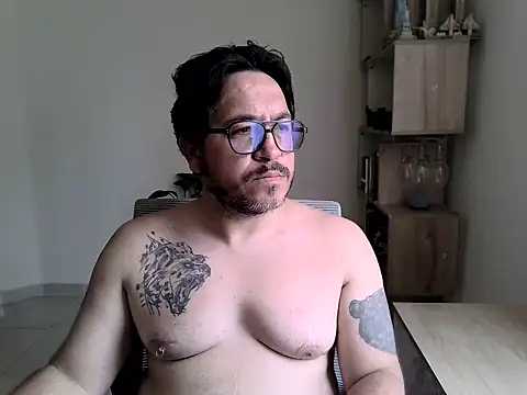 OsoMaduro12 online show from 01/16/26, 03:49