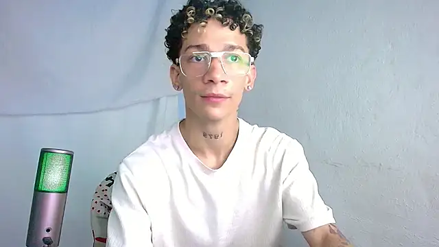 mateodeamjo online show from 06/02/26, 12:01