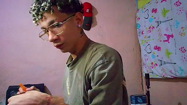 mateodeamjo online show from 07/06/26, 01:57