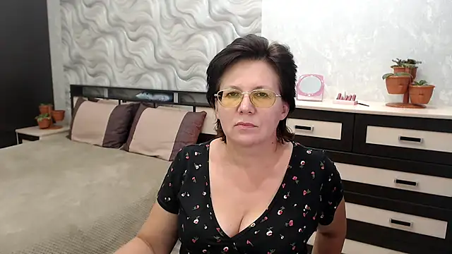 VitaCharm online show from 12/01/24, 07:36