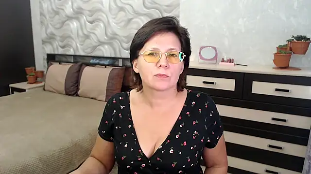 VitaCharm online show from 12/06/24, 07:45