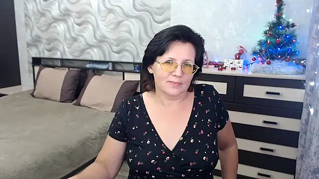 VitaCharm online show from 01/13/25, 03:26