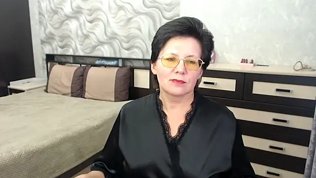 VitaCharm online show from 02/16/25, 08:33