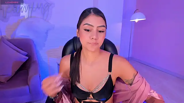 AllyJensen online show from 02/07/25, 12:06