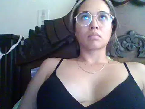 trianabell online show from 02/05/25, 07:31