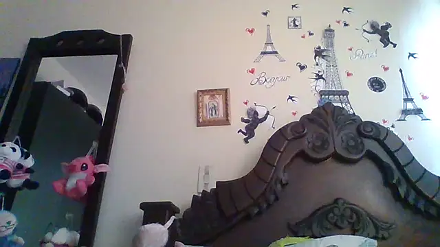 trianabell online show from 02/21/25, 09:54