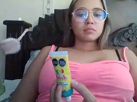 trianabell online show from 02/27/25, 07:26