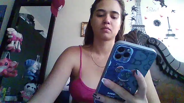 trianabell online show from 10/15/25, 04:40