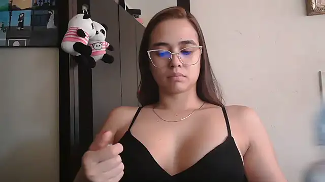trianabell online show from 07/03/26, 04:57