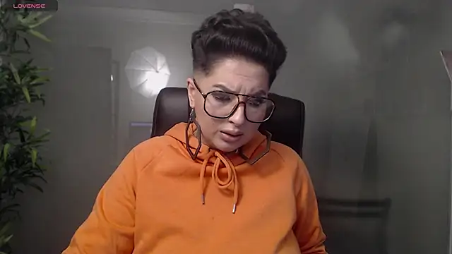 BustyAllyy online show from 01/26/25, 10:13