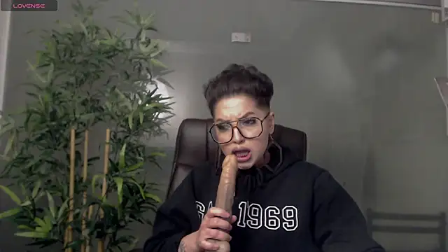 BustyAllyy online show from 01/27/25, 08:49