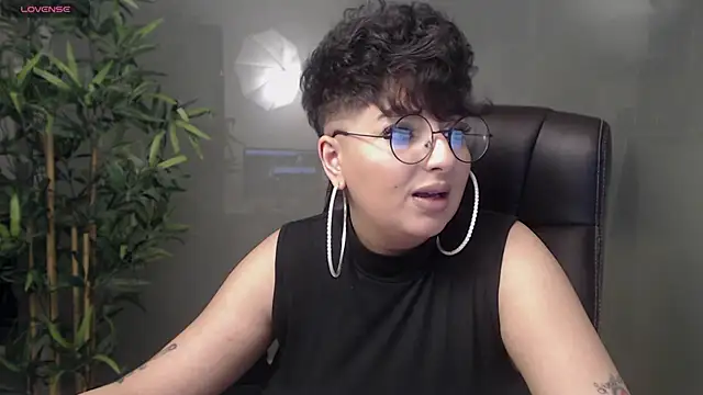 BustyAllyy online show from 02/01/25, 12:40