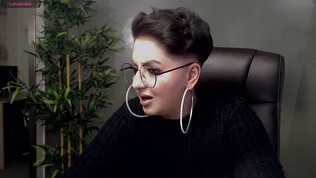 BustyAllyy online show from 02/02/25, 12:30